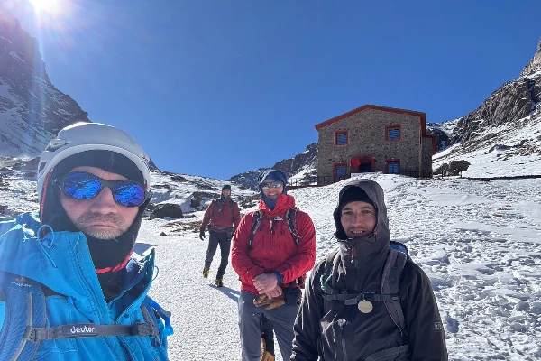 Ascension du Mont Toubkal – Trek de 4 Jours